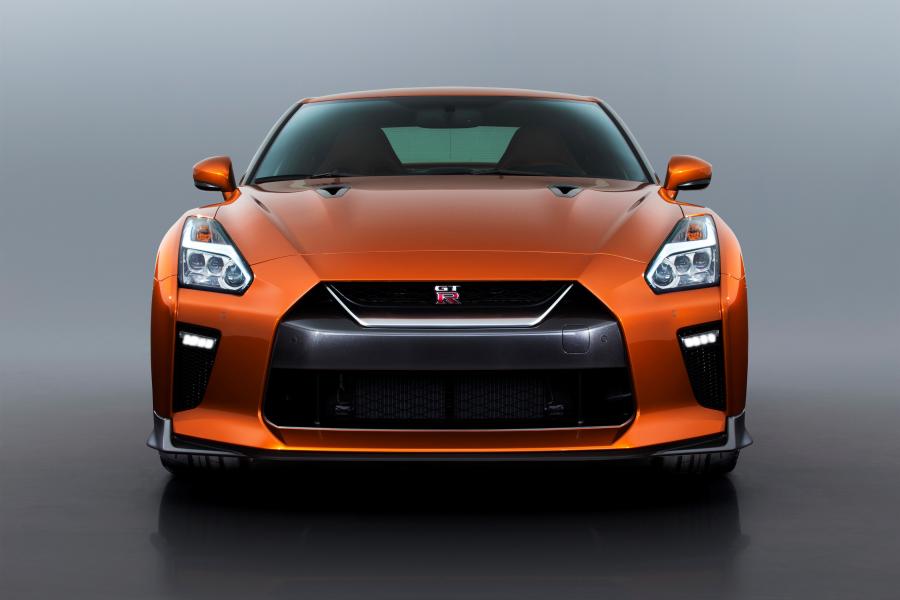  Nissan GT-R 2016 года  (US) (фото 22 из 57)